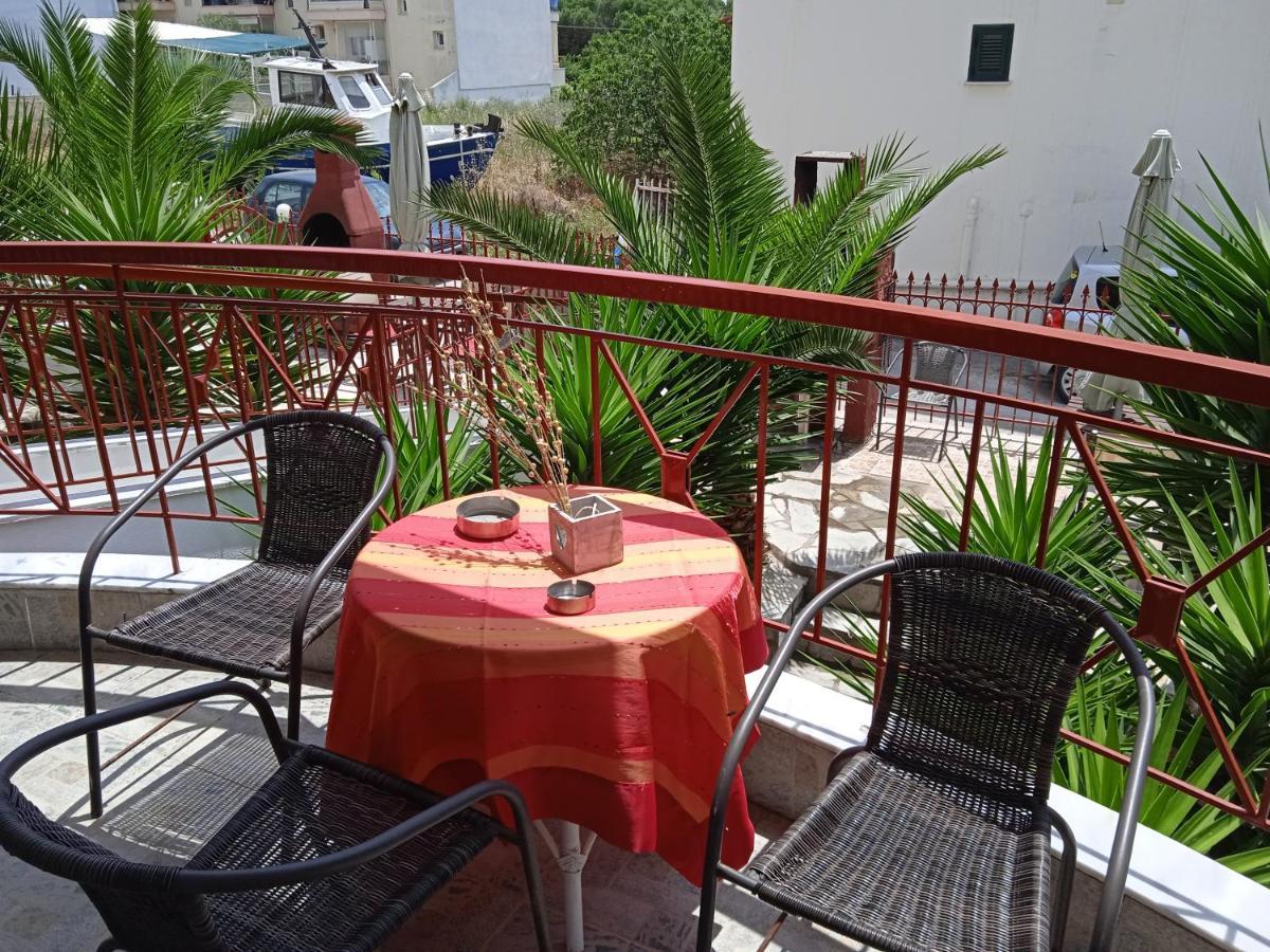 Blue Moon Apartments Nea Michaniona Exterior foto