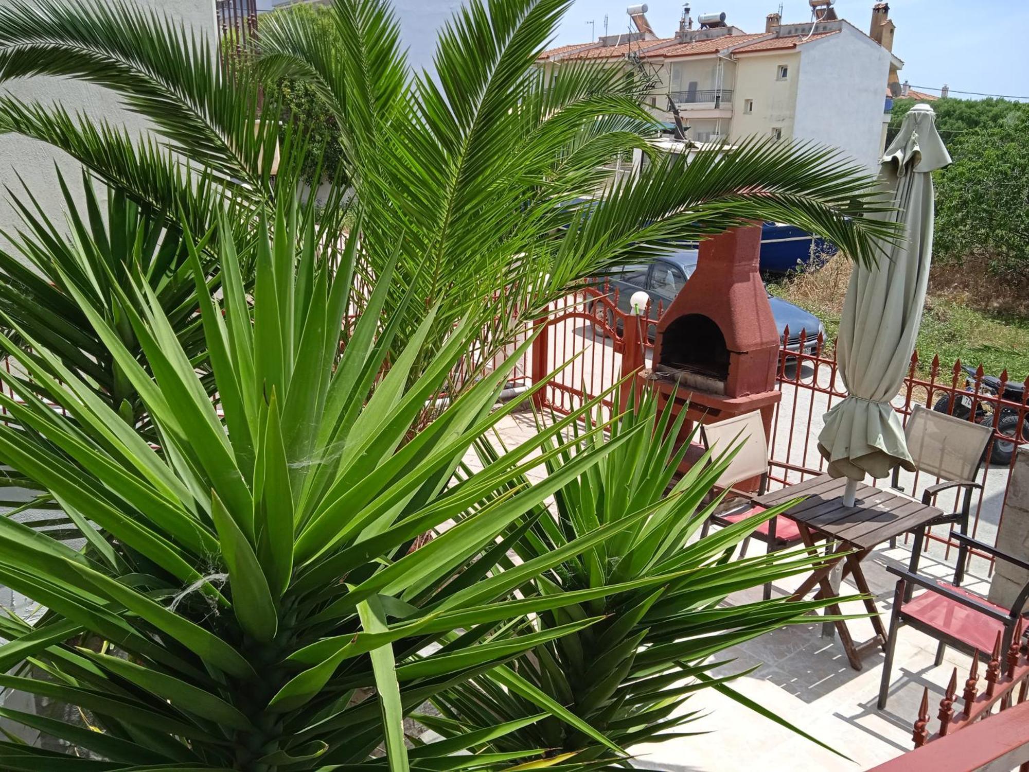 Blue Moon Apartments Nea Michaniona Zimmer foto
